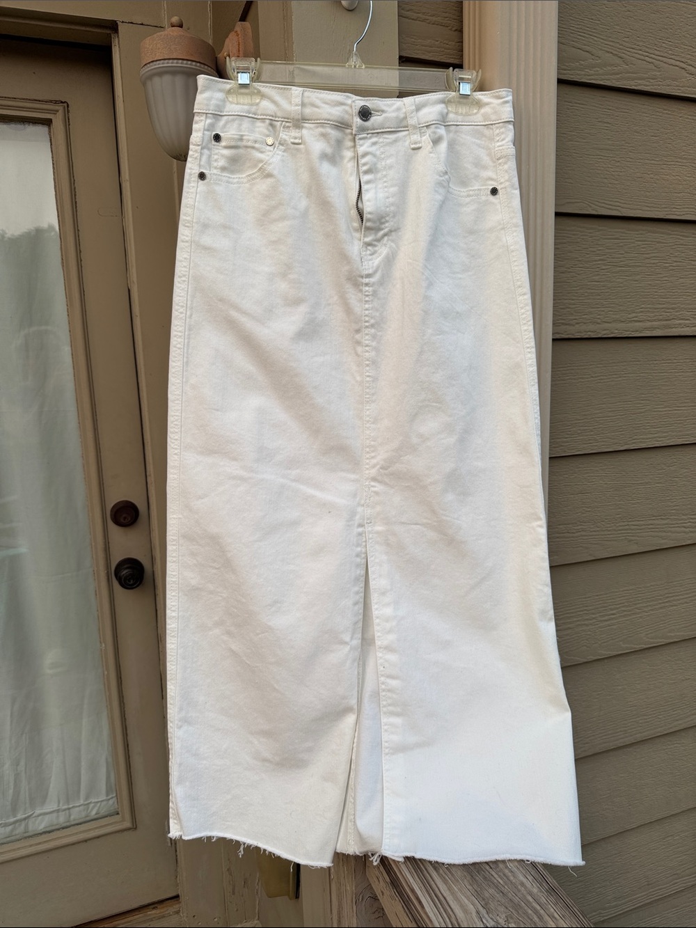 Women’s White Denim Maxi Skirt Jeans - Classic High-Waist Style